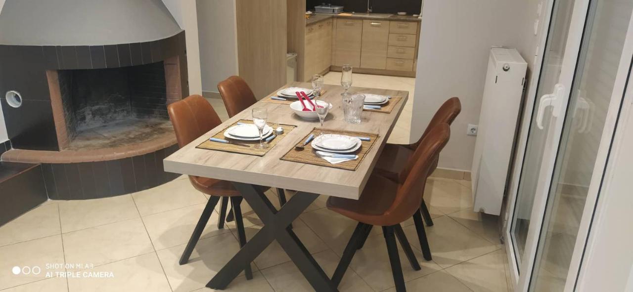 The Genius Apartment 3 Rooms, Α Floor 3 Υπνοδωμάτια, A Όροφος Atene Esterno foto